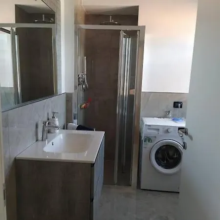 Zio Raff Ale- 5 Minutes From The Center Apartman Bellagio
